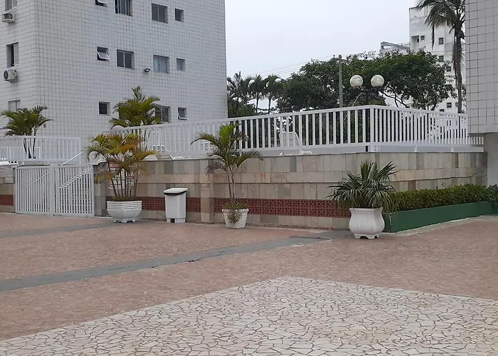 Apto Guarujá com Lazer completo